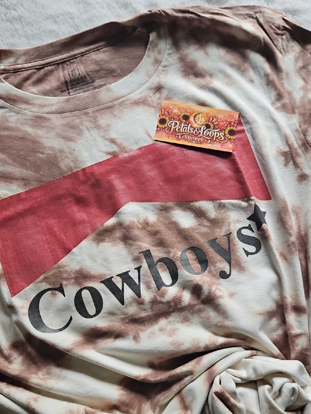 George Tie-Dye Cowboys Graphic Tee in Brown, Cream & Red